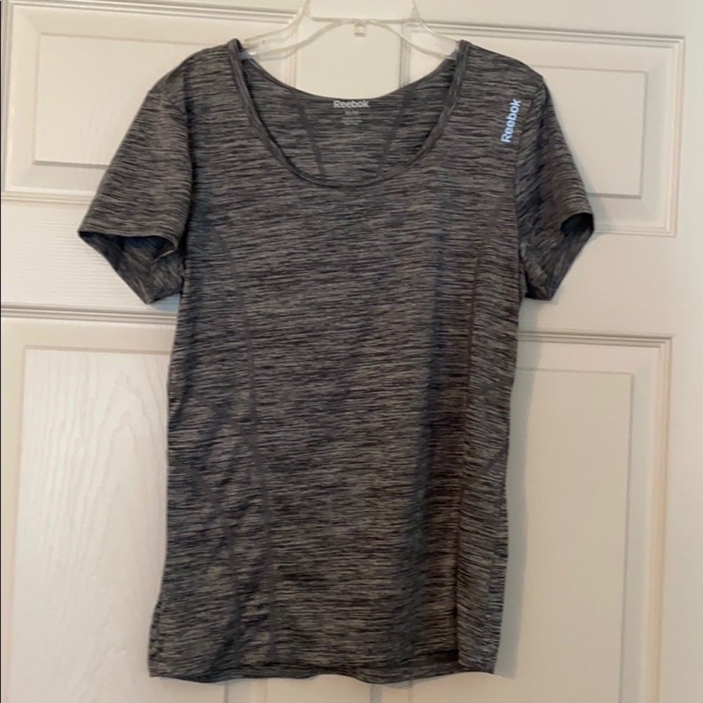 Reebok Medium Athletic Top Gray